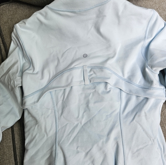 Lululemon Define Jacket - Sheer Blue - Size 8 - Picture 5 of 5